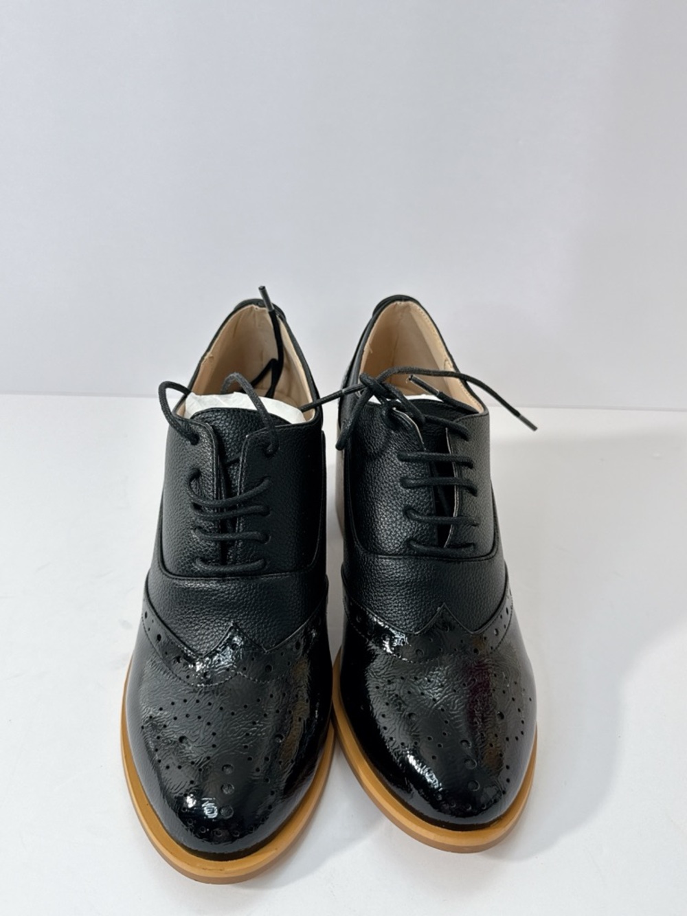 Size 9.5 Women’s Black Oxford Heel Pumps Lace-Up Brogue Shoes